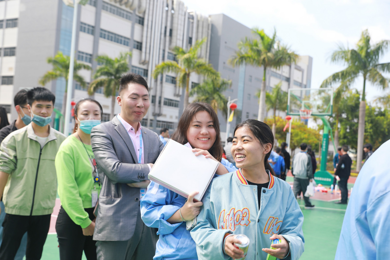 就地过年，年味不减—我在开云电竞挺好的